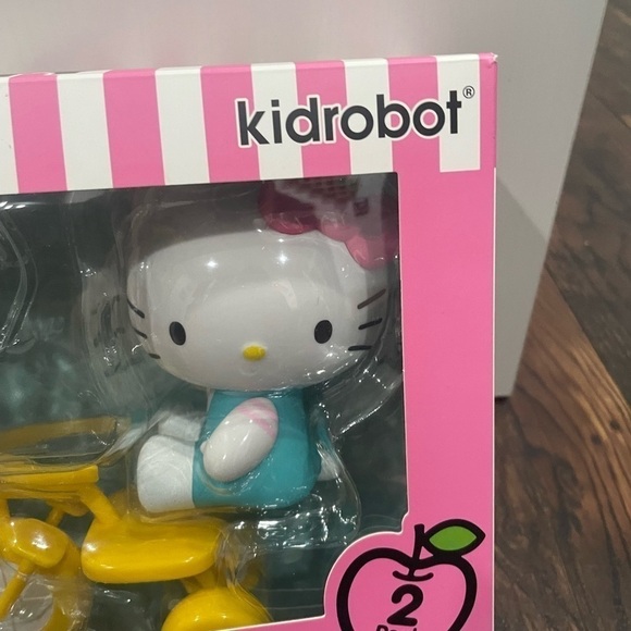 Sanrio Hello Kitty Duo Set - Picture 3 of 4